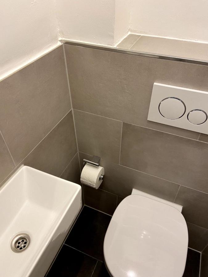 Wunderschoene Sanierte Wohnung Vor Den Toren Koelns エクステリア 写真