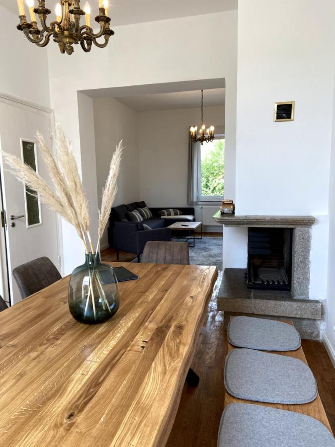 Wunderschoene Sanierte Wohnung Vor Den Toren Koelns エクステリア 写真