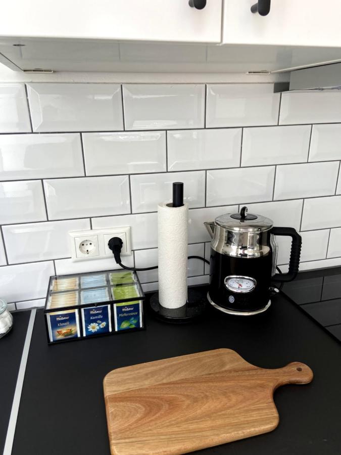 Wunderschoene Sanierte Wohnung Vor Den Toren Koelns エクステリア 写真