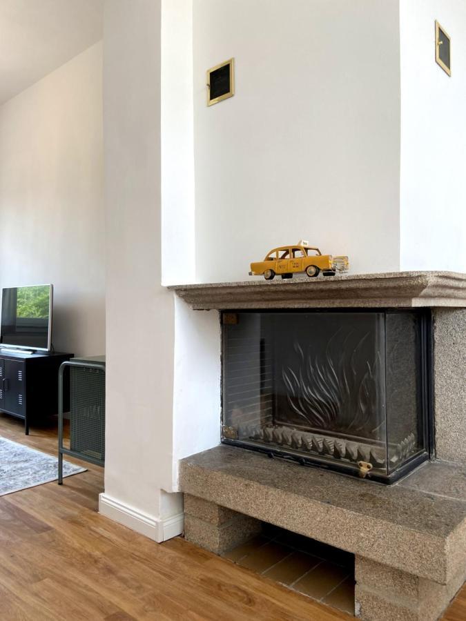 Wunderschoene Sanierte Wohnung Vor Den Toren Koelns エクステリア 写真